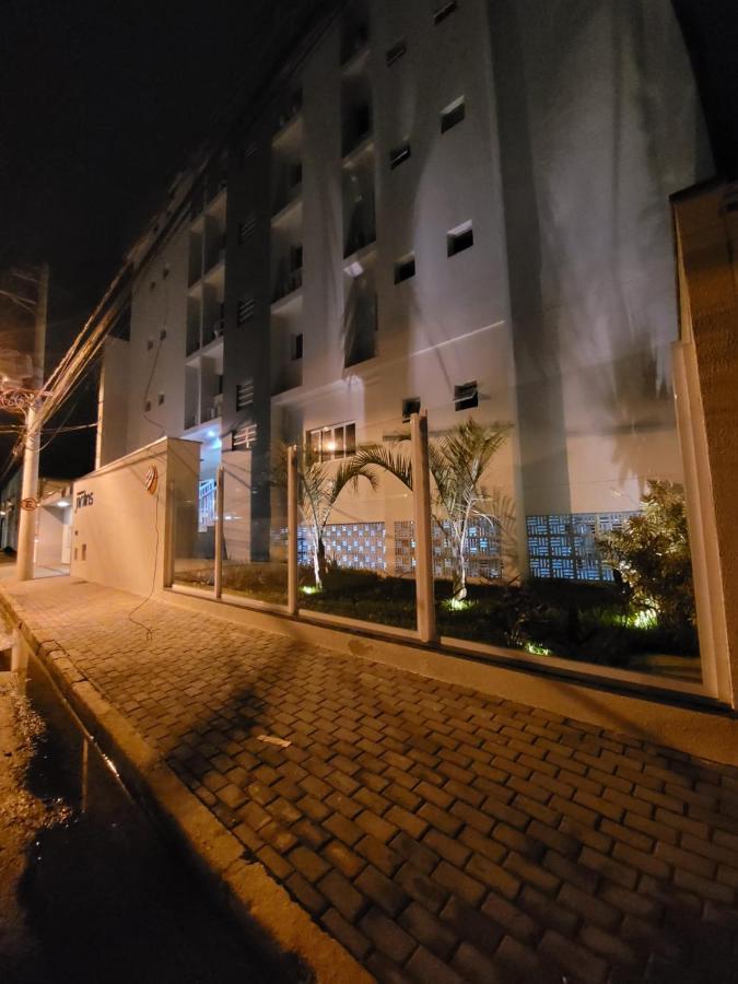 Apartamento Com Piscina No Centro Daire Ubatuba Dış mekan fotoğraf
